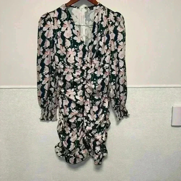 Women SHEIN Green Floral Mini Dress Size M - Picture 2 of 10